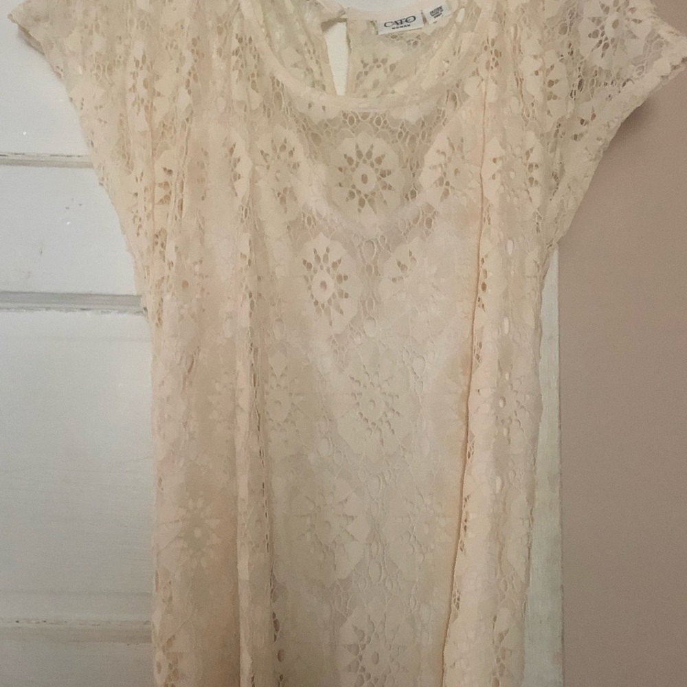 Cato 26/28 brand new without tags cream color lace print dress w belt